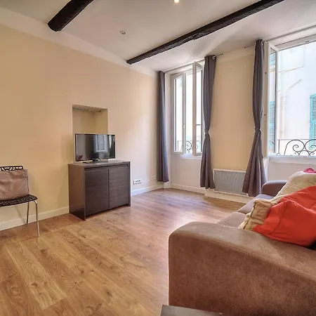 Apartment Spacieux Proche Des Plages - A2b105