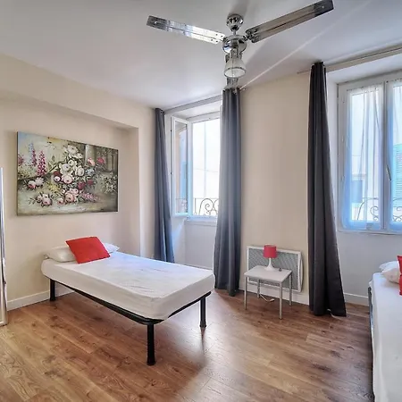 Apartment Spacieux Proche Des Plages - A2b105